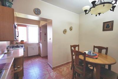 Vanzare Panduri 4cam, renovat 100 mp, boxa si parcare ADP zona 13 Septembrie - 6