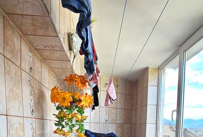 Apartament 3 camere decomandate, cu boxa si loc de parcare, zona 1 Mai - 18