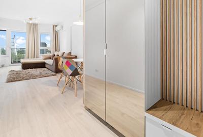 Apartament cu 2 camere decomandat, mobilat în Regie