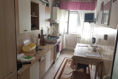 3 camere, decomandat, SEMIMOBILAT, 80 mp, GARII - 7