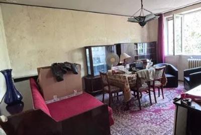 Apartament cu 2 camere decomandat, mobilat în Berceni