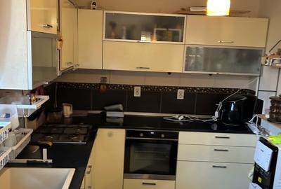Balotesti- 4 camere - casa moderne - mobilata utilata, curte 300 mp - centrala - 15