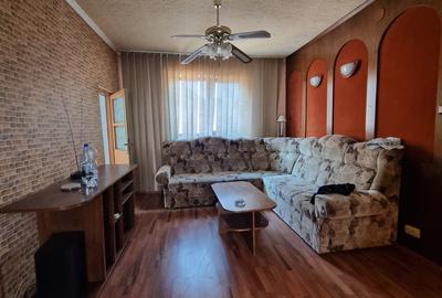 Parte de casa etaj 1 cu curte separata semicentral 87000 - 1