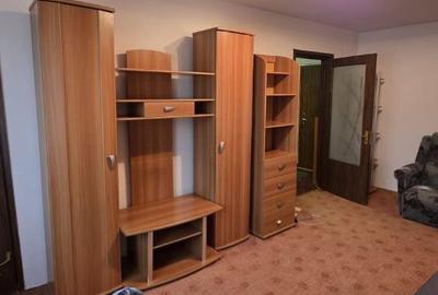 Apartament cu 2 camere decomandat, mobilat în Dristor