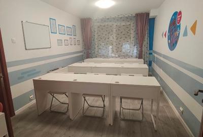 Apartament cu 4 camere semidecomandat în Colentina