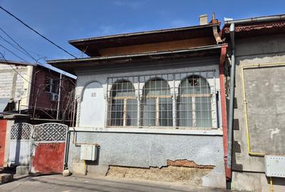 Casa S+P+1+Pod - 210,73 mp + teren 176 mp - Gara Obor - comision 0% - 3