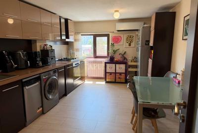 Apartament 4 camere bd Decebal stradal - 5