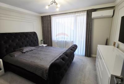 Apartament cu 5 camere de vânzare în zona Precista - 2