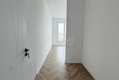 Casa Individuala - 4 camere - 2 bai - 371 mp teren - 12