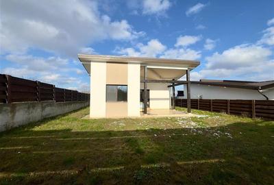 Casa individuala parter cu priveliste panoramică in Hlincea strada privata - 17