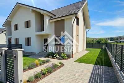 Duplex cu 4 camere în Șura Mare