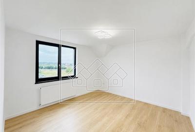 Ap finisat la cheie, 3 camere + pod, balcon - C. Arhitectilor - 13