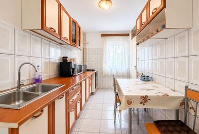 Apartament 3 camere decomandat, zona Alfa, etaj 1, două băi - 5