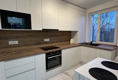 VAND APARTAMENT 2 CAMERE ETAJ 4/5  RAHOVEI - 1
