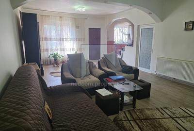 Casă de vânzare - Oraș Pantelimon - 2 camere - curte proprie - 18