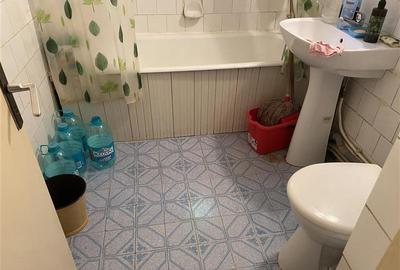 Apartament 3 camere Focsani ,zona centrala , 2 bai , decomandat , liber - 11