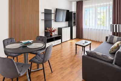 Apartament cu 2 camere decomandat, mobilat în Băneasa