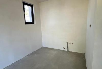 Spatiu comercial si 2 apartamente - 11