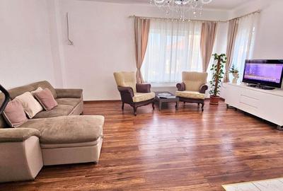 Casă individuală cu 5 camere în Mănăștur
