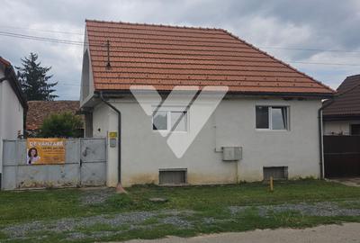 Casa individuala 3 camere teren 1317 mp de vanzare in Hosman Sibiu - 1