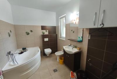 Chișoda casa 7 camere 1200 euro - 20