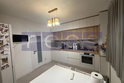 VANZARE 3 CAMERE DECOMANDAT -MALL VITAN - 4