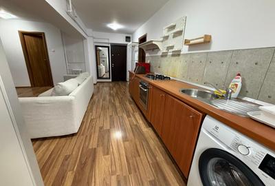UNIRII,Biblioteca Națională, 3 camere deosebit, 100 mp, etaj 1, terase - 7