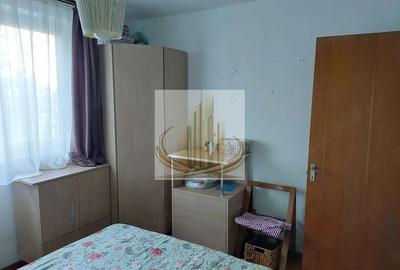 Apartament cu 2 camere decomandat în Berceni