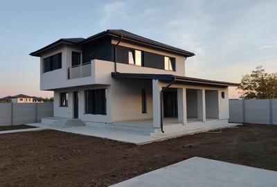 FARA COMISION casa ELEGANTA 4 camere P+1+pod cu placa terasa mare 24mp c tehnica - 2