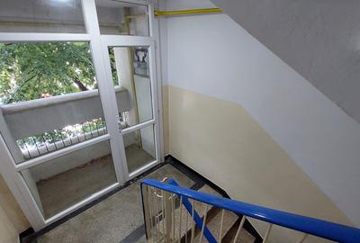 TITAN, Piata Minis, bloc caramida, reabilitat, 2/4, Barajul Bistritei - 17
