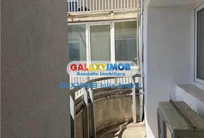 Apartament cu o camera de inchiriat nemobilat 1 Mai - 4