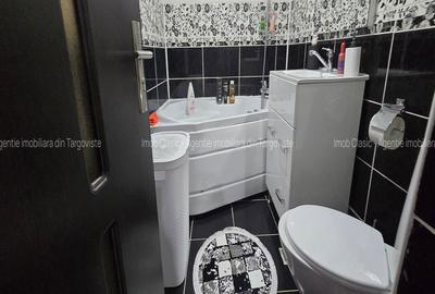 ETAJ 1,Micro  3 Târgoviște,  vânzare apartament 3camere - 5