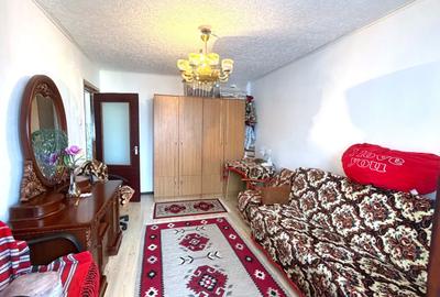 Apartament de vanzare 3 camere Sacele - 2
