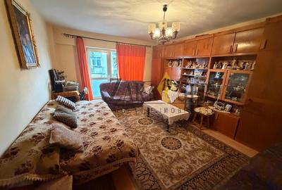 Apartament 3 camere decomandat - 2