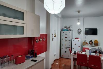 ,3 cam in vila,2 intrari,parter,PARCARE 2 -3 AUTOTURISME, - 18