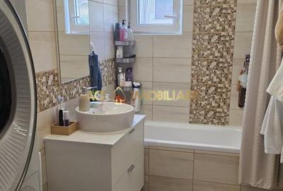 3 Camere de vanzare | Domenii | Metrou  1 Mai | Centrala Proprie - 6