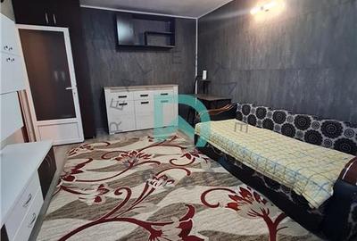 Garsonieră decomandată, mobilată în Astra