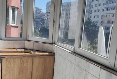 Calea Mosilor, Dacia, Eminescu - 6