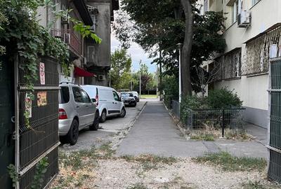 Teren intravilan sector 1 de vanzare,Calea Grivitei - 7
