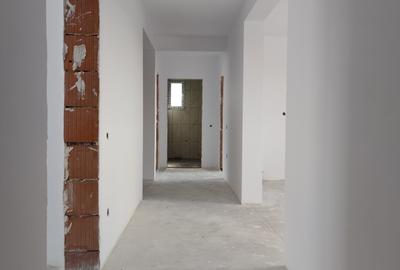 FARA COMISIOANE casa 4 camere 2 bai P+pod terasa la cheie in Crevedia - 13