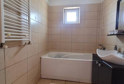 2 camere | Loc de parcare  | Centrală pe gaze  | Năvodari – Str.Albinelor -400 E - 20