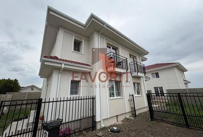 Duplex cu 3 camere în Sânandrei