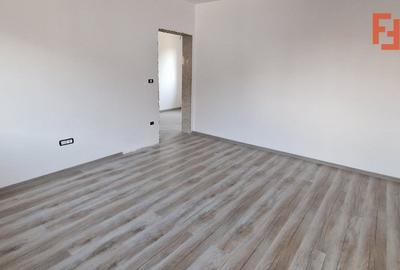 Duplex de vanzare cu 4 camere Mosnita Noua - ID V5302 - 10
