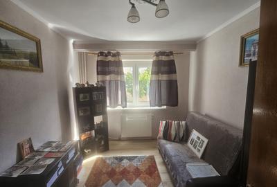 Apartament 4 camere, etaj 1 – Exercițiu, lângă Poștă - 15
