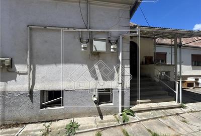 Casa de vanzare in Sibiu - curte comuna - 53 mp utili - Piata Cluj - 12