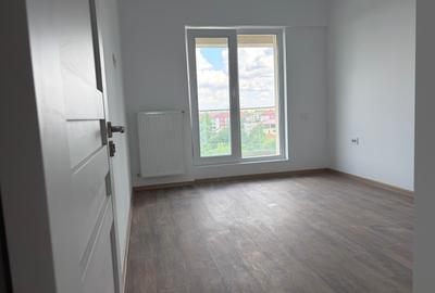 Apartament 3 camere,2 bai,centrala proprie,mutare imediata,TVA inclus in pret! - 34