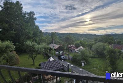 Vând casă de vacanță Bezdead, vedere la vale, acces Munții Bucegi - 50