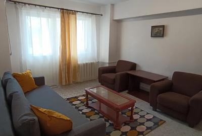 Apartament cu 2 camere semidecomandat, mobilat în Ștefan cel Mare