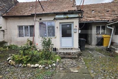 Casă individuală cu 2 camere în Reghin