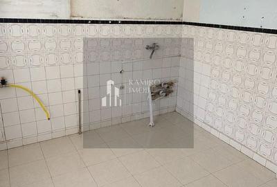 Apartament cu 2 camere semidecomandat în Giurgiului